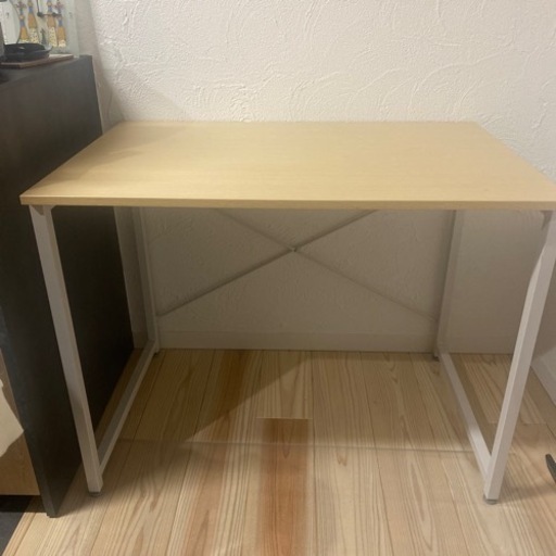デスク　横幅90cm 奥行60cm