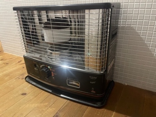 石油ストーブ　灯油ストーブ