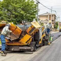 道路舗装　羽田　成田空港駐機場コンクリート打設工事　日勤　夜勤あります。　個室量完備！(無料）の画像