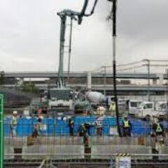 道路舗装　羽田　成田空港駐機場コンクリート打設工事　日勤　夜勤あります。　個室量完備！(無料）の画像