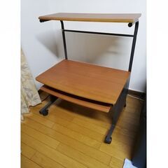 パソコンデスク