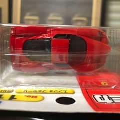 新品未開封エンツォフェラーリ、ミニカーの画像