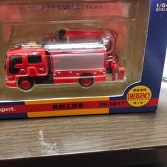 レスキュー隊、救助工作車、消防車