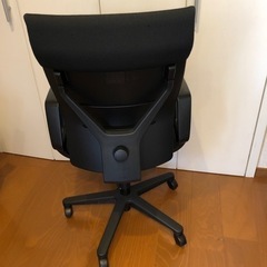 コクヨ　事務用椅子の画像