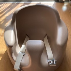 ESSIAN テーブル付きベビーチェアの画像