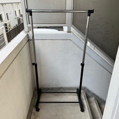 ハンガーラック