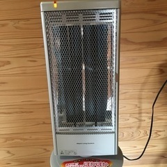日立の遠赤外線　電気ストーブ