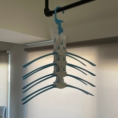 最終値下げ　８連洗濯ハンガーの画像