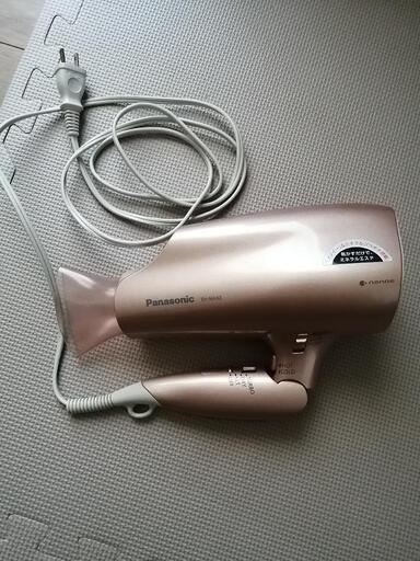 パナソニック　ナノケア　ドライヤー