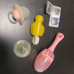 哺乳瓶、搾乳機、おまけ多数の画像