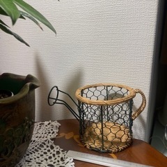 美品。ジョウロの鉢カバー