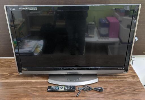 SHARP液晶カラーテレビ（40型）