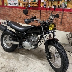 SUZUKI バンバン200