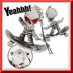 ■■【復活！】■リアルでインパクト大！骸骨男が【スケボー ライディング】②◼️の画像