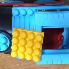 知育玩具トーマス メガブロックの画像