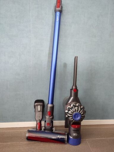 値下げ❗Dyson V7（保証書付き）✖純正バッテリー（未使用）