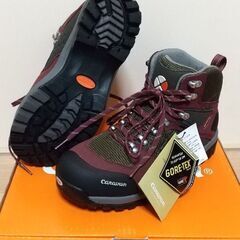 【再値下げ】未使用　キャラバン　登山靴　C1_02　ボルドー