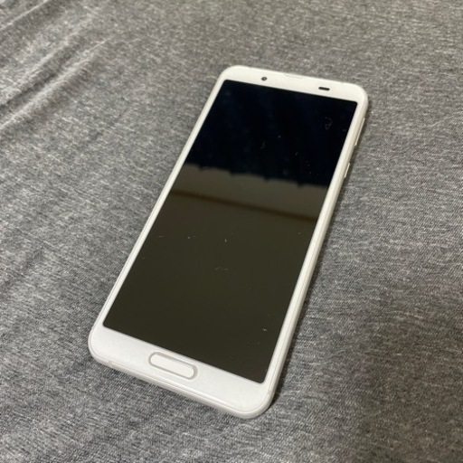 AQUOS sense3 lite  中古