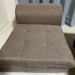 座椅子　ソファ　2種類　の画像