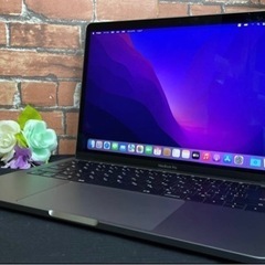 MacBook Pro MACBOOK PRO MLUQ2J/A