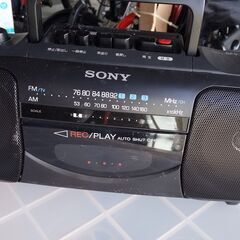 ラジオ　カセットテープ