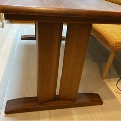 定価18万円ウォールナット無垢ダイニングテーブルの画像