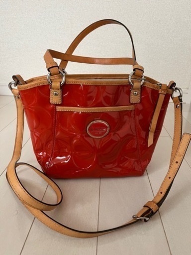 coach コーチ　エナメルハンドバッグ