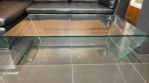 BoConcept ガラステーブル