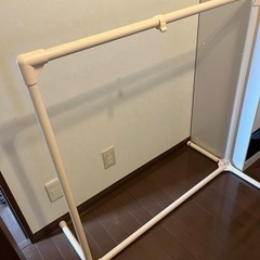 自作　イレクターパイプ　子供服用　ハンガーラック