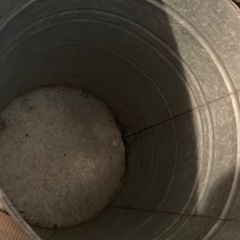ブリキの大型缶　多用途に使用可！の画像