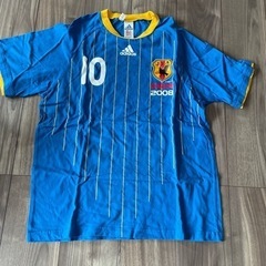 adidasサッカーTシャツ