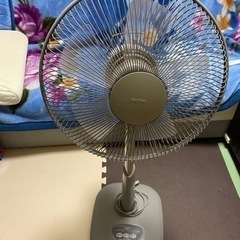 中古扇風機　サンヨー製