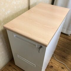 【美品】デスクサイドワゴン　2段脇机