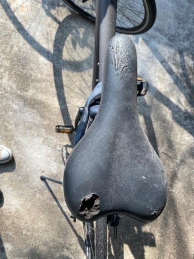 クロスバイク　自転車　ブラック　男性