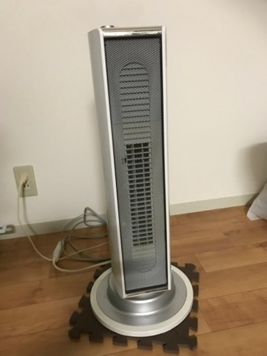 【値下】セラミックファンヒーター
