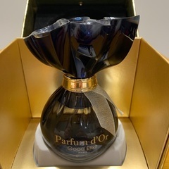 【取引中】香水の画像