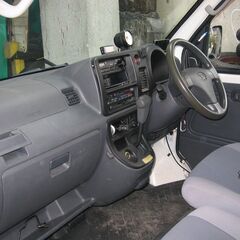 ダイハツ　ハイゼットデッキバン　４WD　オートマ　白 　車検残22か月　自賠責・重量税・リサイクル料込み　の画像