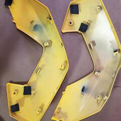 売れました。HONDA グロム JC61前期タンク サイドカウル かなり美品の画像