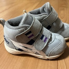 ベビー靴 子供靴 アシックススクスク 13cm 靴底減りなし