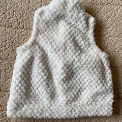 ボアベスト/ベビー/キッズ/50〜70センチ/ホワイトの画像