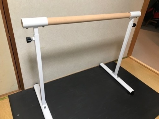 クラシックバレエ　練習用バー\u0026リノリウム
