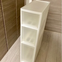 (現金可) 洗面所　収納　白の画像