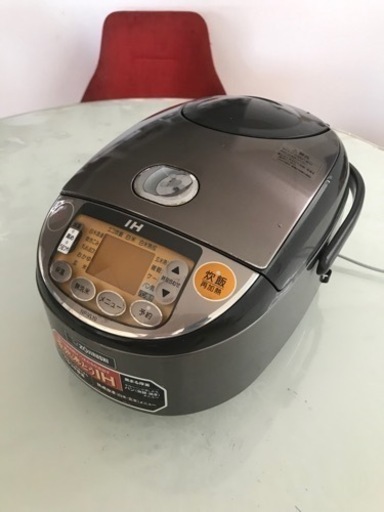《お値段値下げ中》　象印 IH炊飯ジャー（5.5合炊き）ダークブラウン ZOJIRUSHI　極め炊き [NPVL10TD]