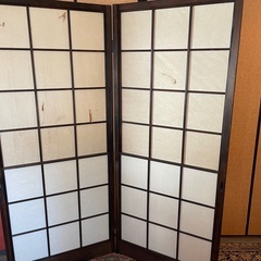 雪見障子のスクリーン（ついたて）黒枠なのでオシャレ！