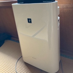 加湿空気清浄機　シャープ　KC-D40-W プラズマクラスター