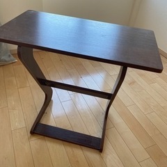 【先着順再募】DlandHome サイドテーブル パソコンデスク ミニテーブルをお譲りしますの画像