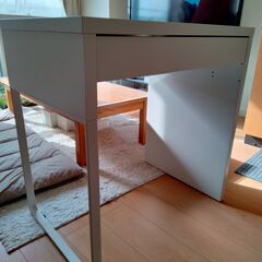 IKEA イケア 机 MICKE ミッケ 白の画像
