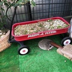 RADIO FLYER 赤いカート
