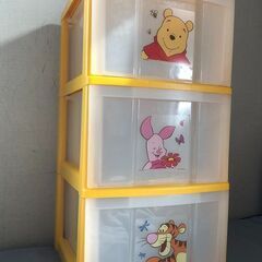 ディズニー　クマのプーさん　３段ケース　チェスト　収納BOX