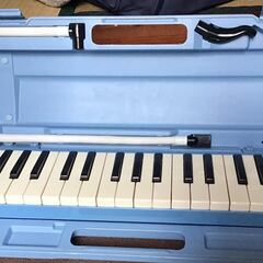 ★美品★　YAMAHAピアニカ　P32E　ブルー♪　即日のお渡し...